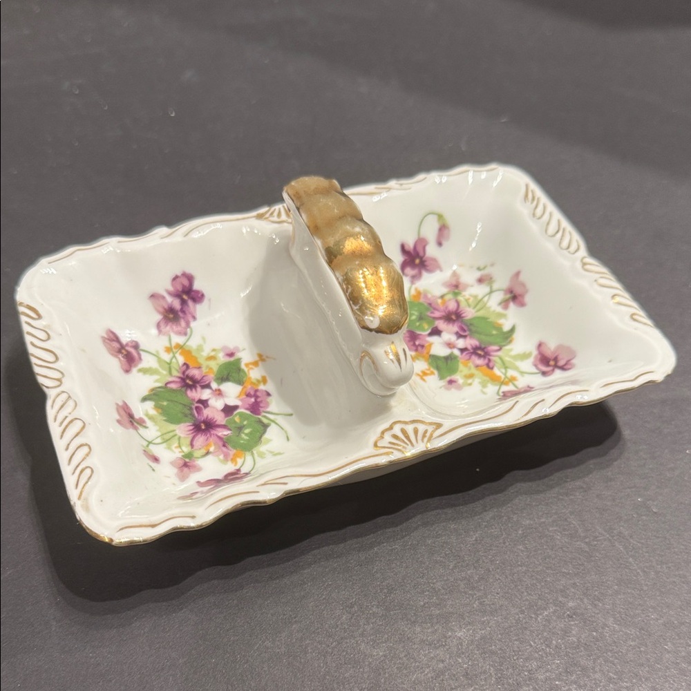 Norcrest Sweet Violets Creamer and Sugar Bowl carrying caddy (READ)